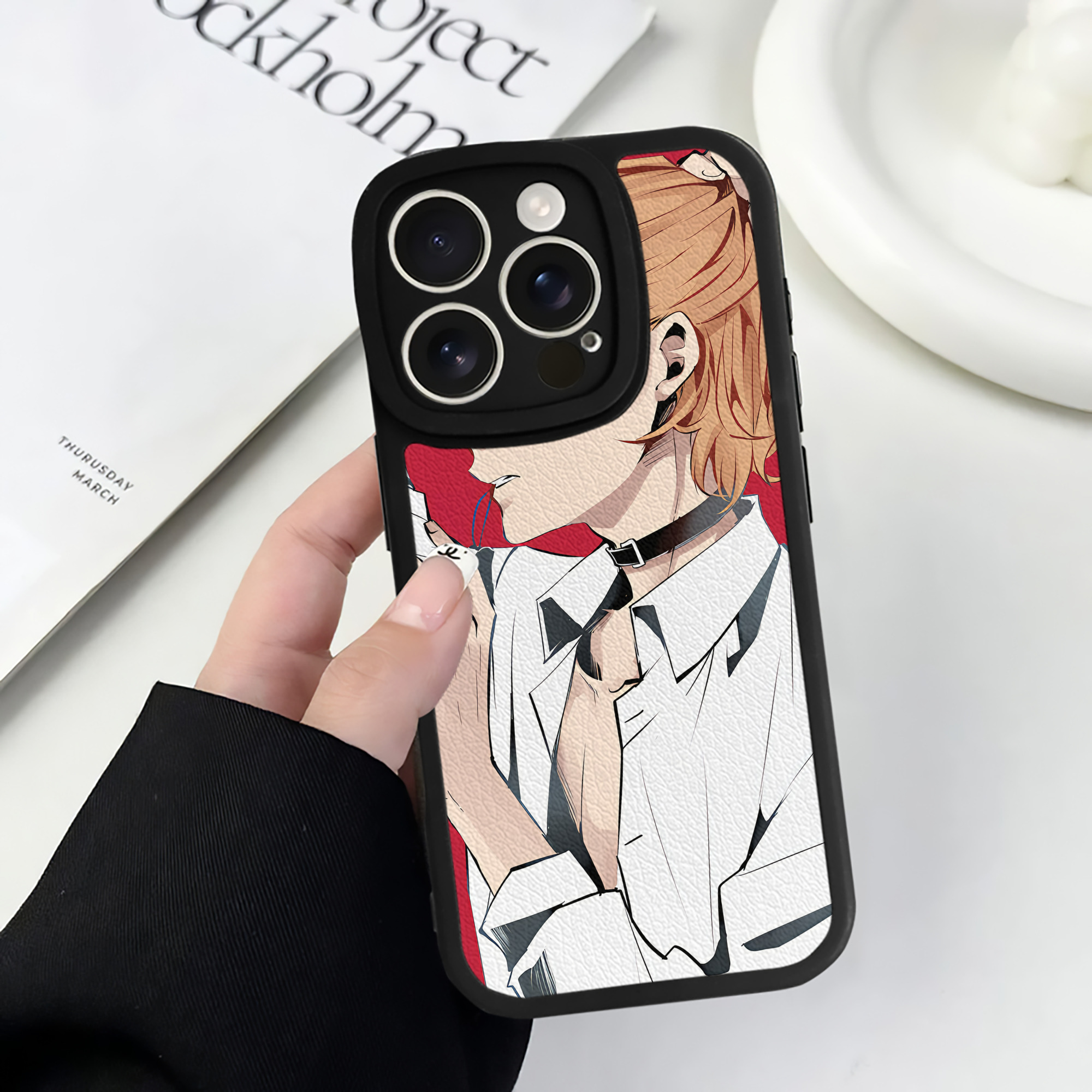 （画像用） 文豪ストレイドッグス Bungo Stray Dogs 【iPhone 16シリーズ対応】シリコンスマホケース（レザー調） 材質：シリコン